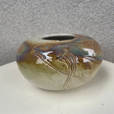 Vintage art pottery pot glazed fish theme signed Sasha Makovkin 