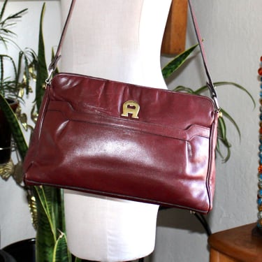 Vintage Etienne Aigner Cordovan Leather Shoulder Bag with Brass Zipper Top Opening 