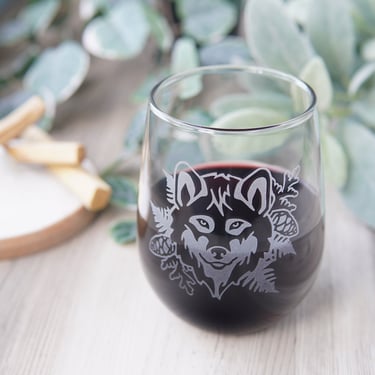 Wolf Stemless Wine Glass for wolf pack alpha leaders 