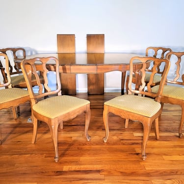 Mid Century Drexel Dining Table and Six Chairs 