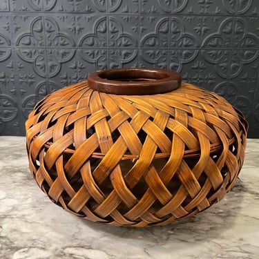 Large Round Basket