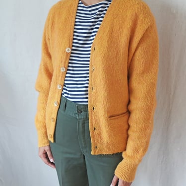 mohair cardigan / Kurt Cobain cardigan / 1960s orange Sears mohair Kurt Cobain fuzzy cardigan Small 