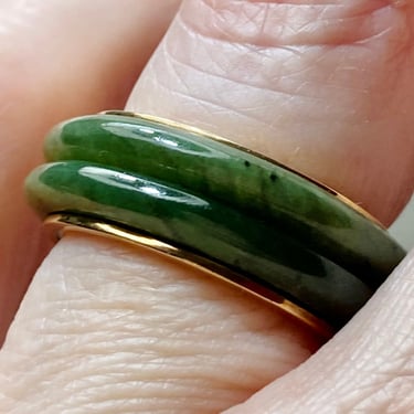 Vintage 14K Yellow Gold Spinach Nephrite Jade Eternity Band, Fits like 5.5 8g 