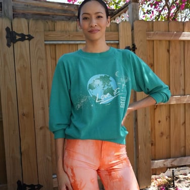 1980's Sweatshirt / Earth Lover Pullover / Love it Respect it Protect it Recycle It Enjoy It There's only ONE / Unisex /  Gender Neutral 
