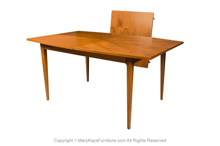 Mid Century Modern American of Martinsville Walnut Dining Table 