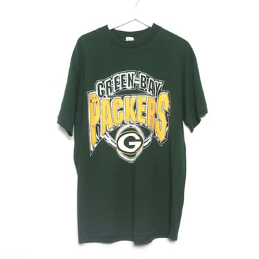 vintage 90s y2k GREEN BAY PACKERS nfl football green & gold vintage packers football t-shirt - Logo 7 brand - Made in the U.S.A. - Size X.L. 