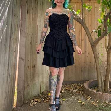 Vintage 1980’s Black Taffeta Strapless Dress with Lace Up Back 