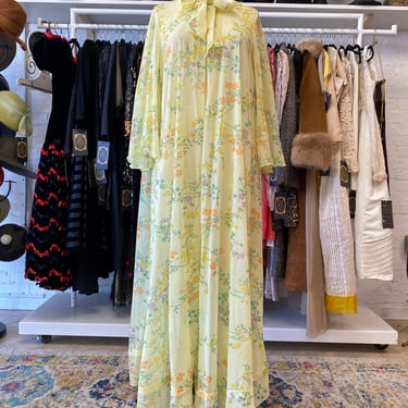 vintage 1970s sheer yellow nylon floral dressing gown, marc, tie neck. 70s robe 