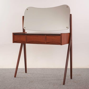 Teak Danish Vanity by Arne Vodder - (325-127) 