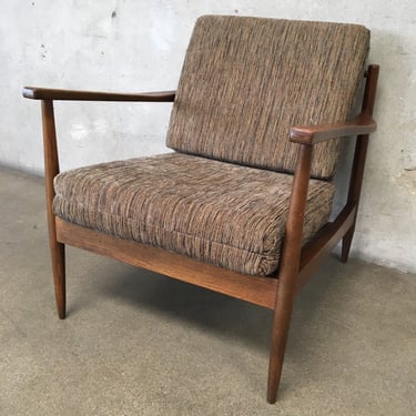 Mid Century Lounge Chair