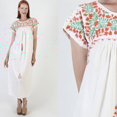 Off White Mexican Sundress, Floral Hand Embroidery, Long Oaxacan Dress, Vintage Ethnic Cover Up 