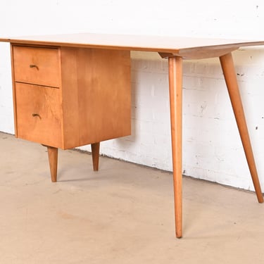 Paul McCobb Planner Group Mid-Century Modern Solid Maple Writing Desk, 1950s