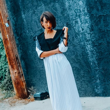 80s Vintage Tuxedo Pinstripe Maxi Dress with Dramatic Lace Collar & Fitted Waist; 90s Pinstripe Gangster Midi Dress Black Lace Collar L 