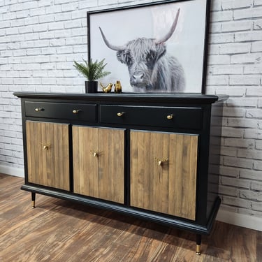Available!! Seaweed Black and wood Dresser / Buffet / tv stand 