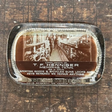 Antique Bicycle Shop Glass Paperweight with Photograph from Early 1900s - 4