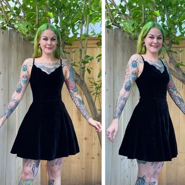 Vintage 1990’s Black Velvet Mini Dress 