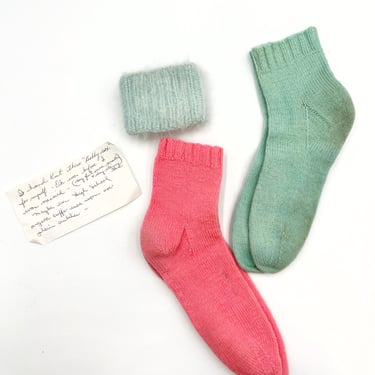 Vintage 40s -50s Hand Knit Anklet Socks and Cuffs | 3 Pair | Coral Seafoam And Sky Blue 