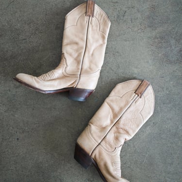 vintage 1970s tan suede cowboy boots | 6.5 