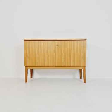 German Mid century Oak record cabinet, sideboard by FLB Möbel Fabrik, 1950s 