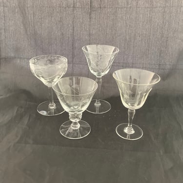 Set of 4 Mismatched Mid Century Modern Floral Etched Crystal SMALL 3 OZ Liquor Cocktail Glasses, Art Deco Cordial Sherry Port Amaro Glasses 