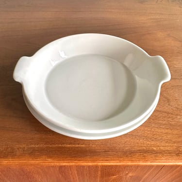 Vintage Arabia Finland white dishes / low bowl and salad plate / midcentury Finnish ceramic dinnerware 