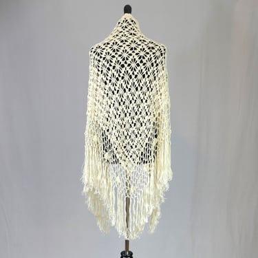 Vintage Granny Shawl - Off-White, light beige w/ sheen - Rather thick, heavy - Open work - Long fringe - Hippie Boho Shawl Wrap 