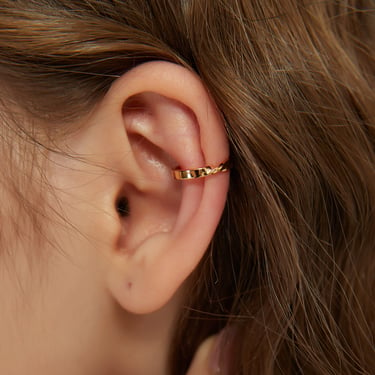 Jocelyn gold twist ear cuff, gold cuff earrings, gold ear cuffs, dainty ear cuffs, conch ear cuff, conch earrings, no pierce earrings 