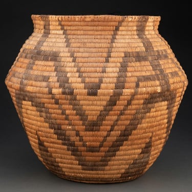 Scarce Large Antique Apache Coiled Olla Jar Storage Basket - Early 20th Century Devils Claw Willow Native American Southwest Basketry 
