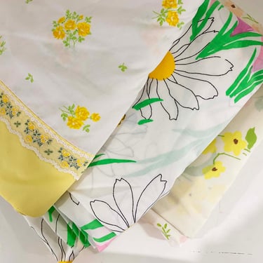 Vintage Mismatched Full Double Flat Sheets Set of 3 Wondercale Springmaid Floral Sheet Bedding Fabric Lady Pepperell Sears 1960s 
