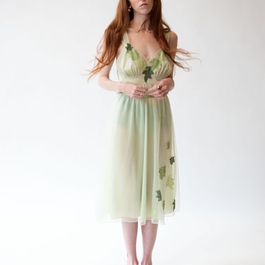 1950s Leaf Applique Nightgown 