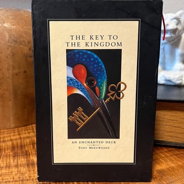 The Key To The Kingdom, An Enchanted Deck by Tony Meeuwissen, Collectible Cards and Companion Volume 