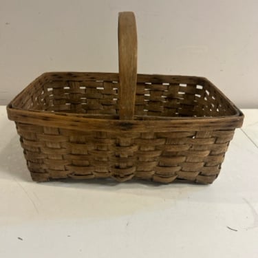 One Handle Wicker Basket