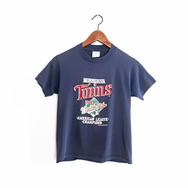 vintage Minnesota Twins shirt / 80s baseball shirt / 1980s Minnesota Twins World Champs 1987 shirt XS 