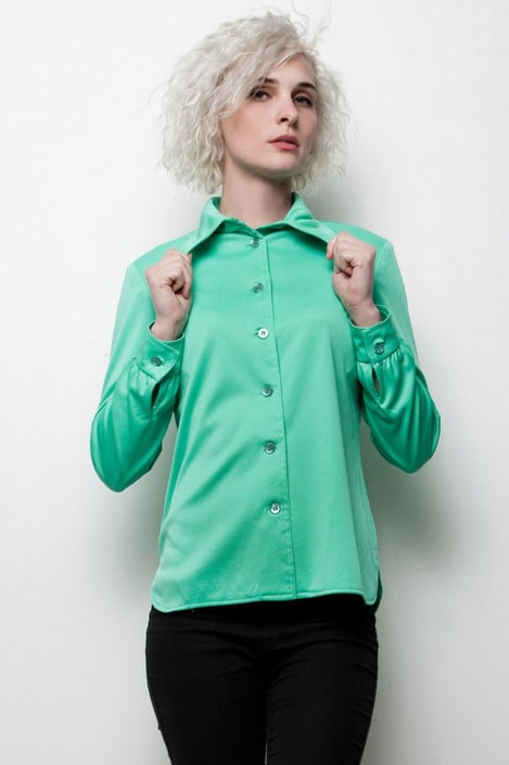 green polyester shirt vintage 70s pointy collar top long sleeves M MEDIUM 