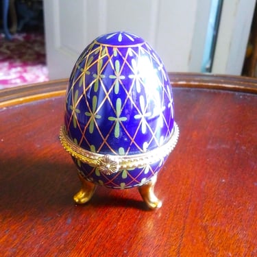 VINTAGE Egg Trinket Box, Blue and Gold Ring Dish, Home Decor 