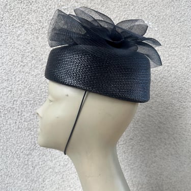 Vintage retro pillbox hat black faux straw netting with faux pearls Sz 22.5” or 7 1/8 