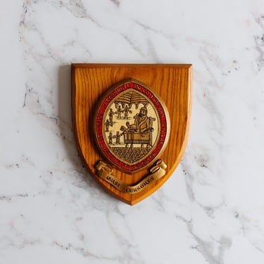 vintage English Oakham school coat of arms plaque