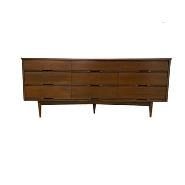 Vintage Mid Century Dresser 