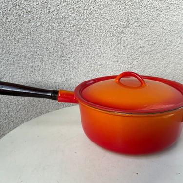 Vintage Descoware cookware orange pot with removable wood handle 80-E 22 C 