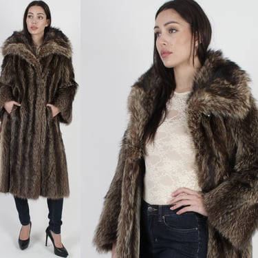 Vintage 70s Natural Raccoon Fur Jacket, Plush Wide Roll Wing Collar, Long Bell Sleeve Cold Weather Coat 