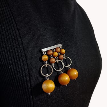 Aarikka 1966 Kolmoset Wood Bead Brooch - Finnish Vintage 