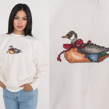 Duck Sweatshirt 80s Cross Stitch Sweatshirt Embroidered Bird Graphic Shirt Raglan Sleeve Grandma Sweater White Vintage 1980s Extra Large xl 