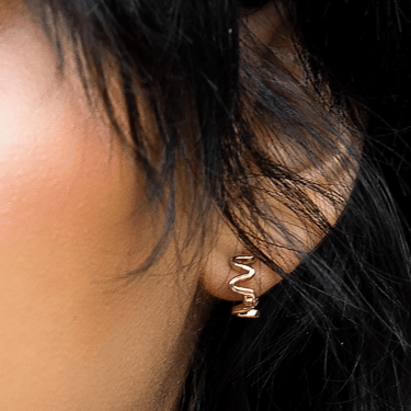 Flo Hoop Earrings