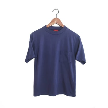 vintage pocket t shirt / 70s t shirt / 1970s Sears Kings Road navy blue blank pocket t shirt Small 