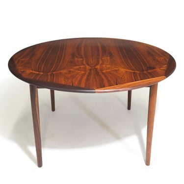 Georg Petersens Round Rosewood Dining Table