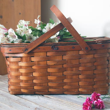 Vintage woven split wood picnic basket / antique woven picnic basket / gathering basket / rustic farmhouse  / woven top handle basket 