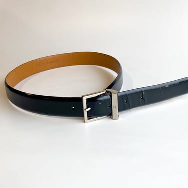 Sleek Black Leather Belt, sz. Medium