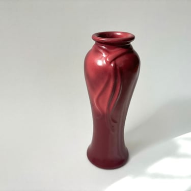 MCM Royal Haeger Burgundy Ribbon Vase 