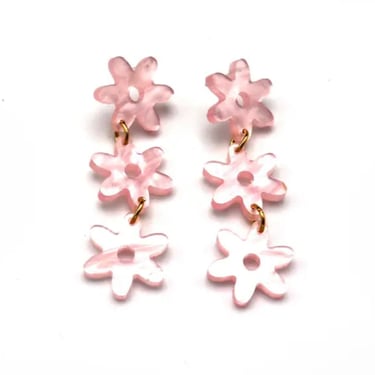 DāZē Drop Earrings - Baby Pink