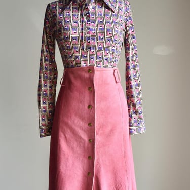 Vintage 1970s Pink Suede Leather Skirt / 70s Suede A Line Skirt / 1970s Pink Suede Leather A Line Skirt 